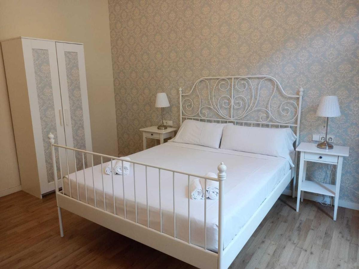 Lumine Luxury Suites By Gaiarooms Барселона Экстерьер фото