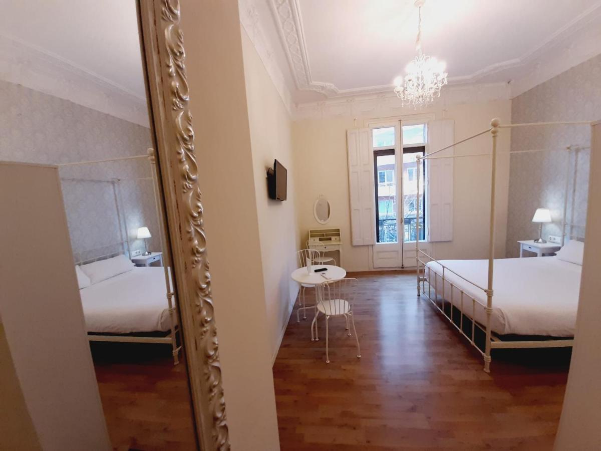 Lumine Luxury Suites By Gaiarooms Барселона Экстерьер фото