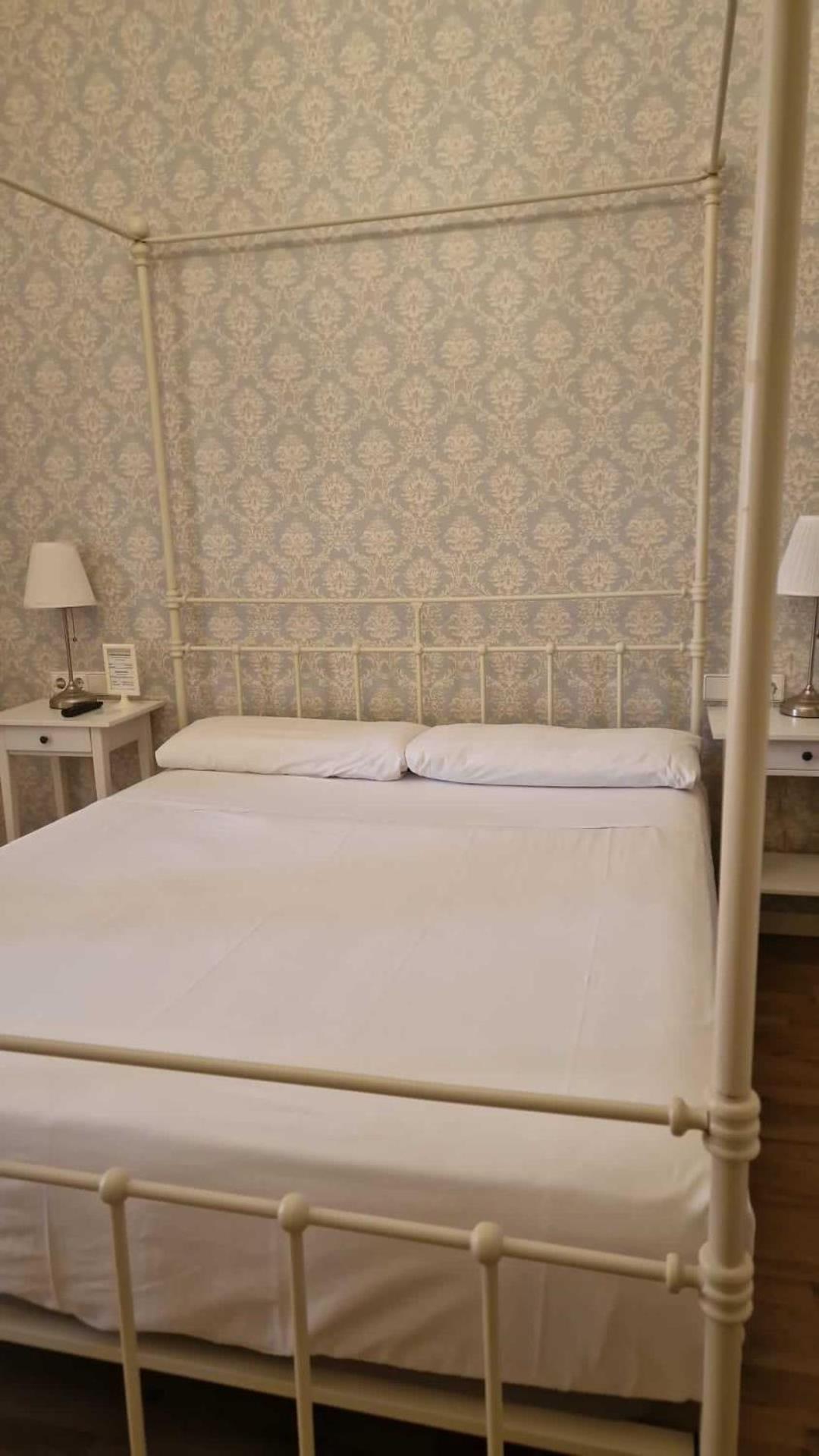 Lumine Luxury Suites By Gaiarooms Барселона Экстерьер фото